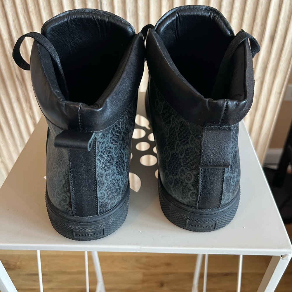 Gucci Black Men's High-Top Sneakers with Double G Hardware (copy) - Picture 4 of 9